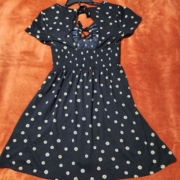 Jolie and Joy Summer Dress Size Large Black Floral Open Back New - Picture 12 of 12